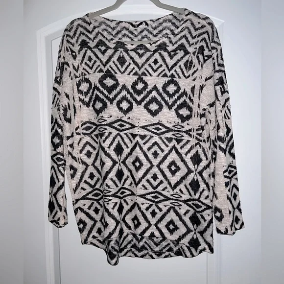 Ginger G Tribal Print Lightweight Sweater Size Large‎ Pullover Brown & Beige - Picture 10 of 10